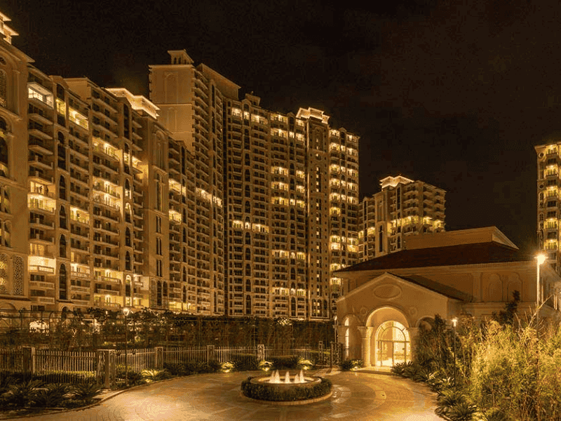 DLF Regal Garden